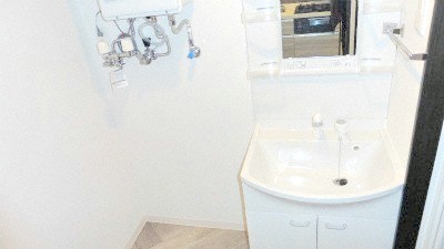 洗面設備　シャンプードレッサー付きです♪