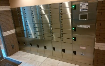 その他共有部分　不在時のお荷物も受け取れる宅配ボックス付です☆