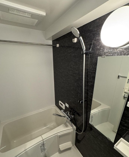 バス・シャワールーム　☆ゆったりスペース☆