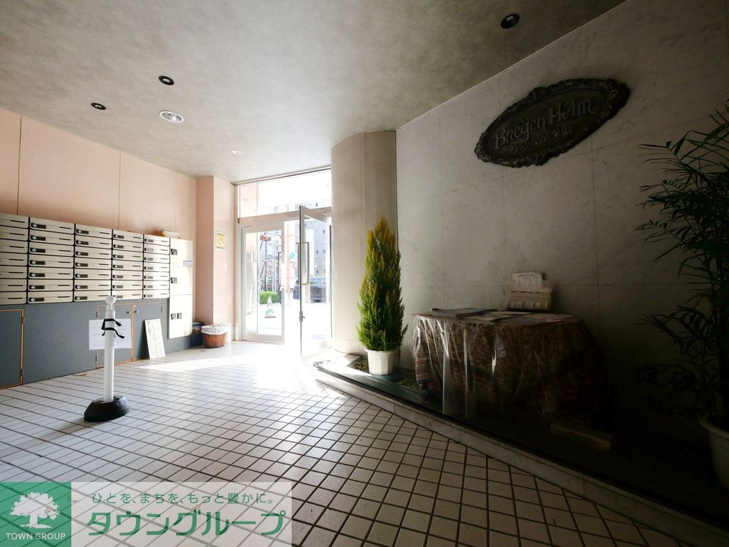 エントランス　エントランス