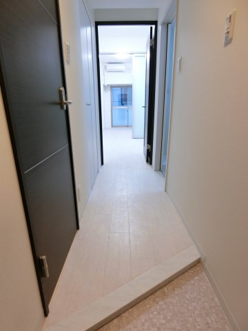 玄関　詳細は、RISUMO江坂本店→06-6155-7137まで♪