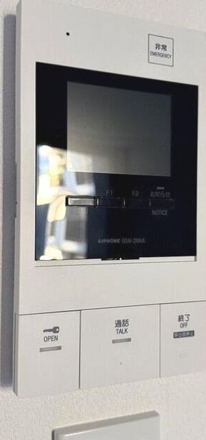 セキュリティ　モニター付きインターホン