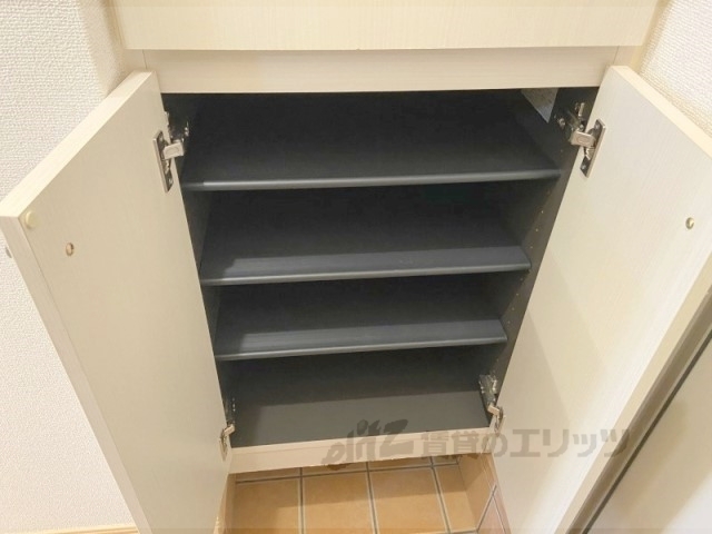 収納　下駄箱
