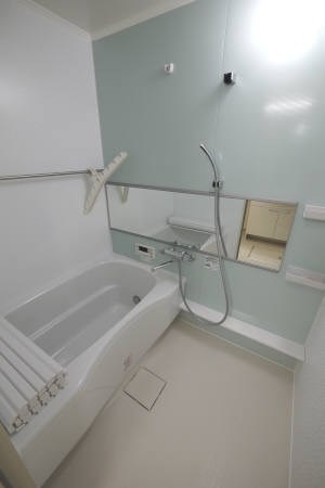 バス・シャワールーム　浴室