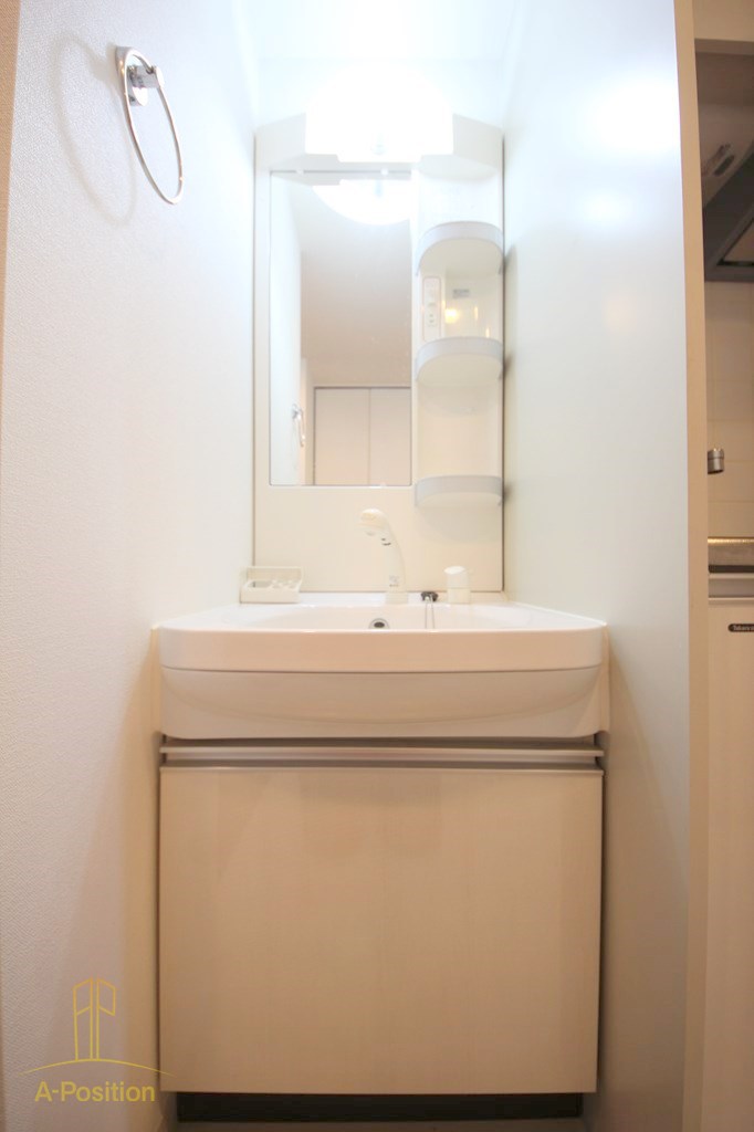 洗面設備　プレミアムコート天神橋エイト