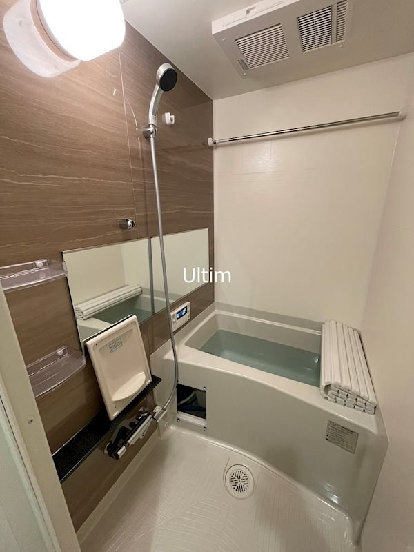 バス・シャワールーム　※別のお部屋のお写真です。御参考までに。