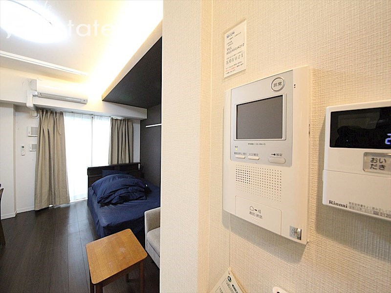 セキュリティ　モニター付きインターホン