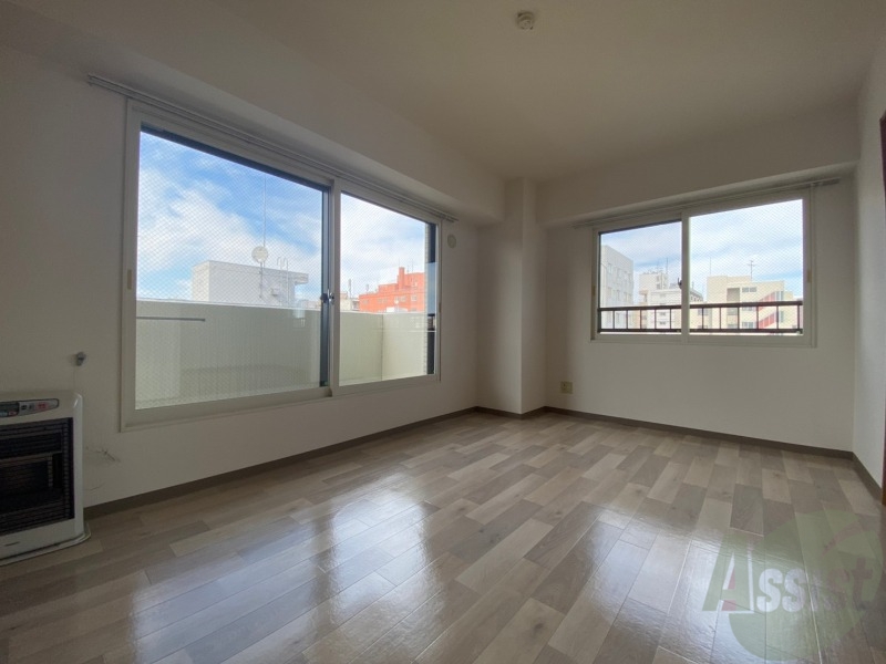 その他　明るいお部屋は気持ちよく過ごせそうですね。