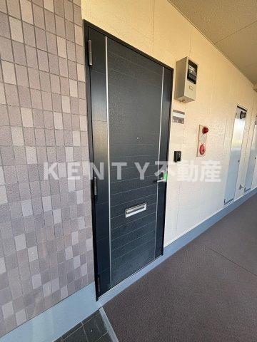 玄関　シンプルで使いやすい玄関です