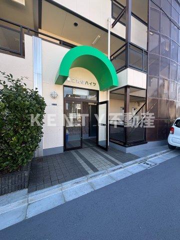 エントランス　毎日通るエントランスはこのようになっています