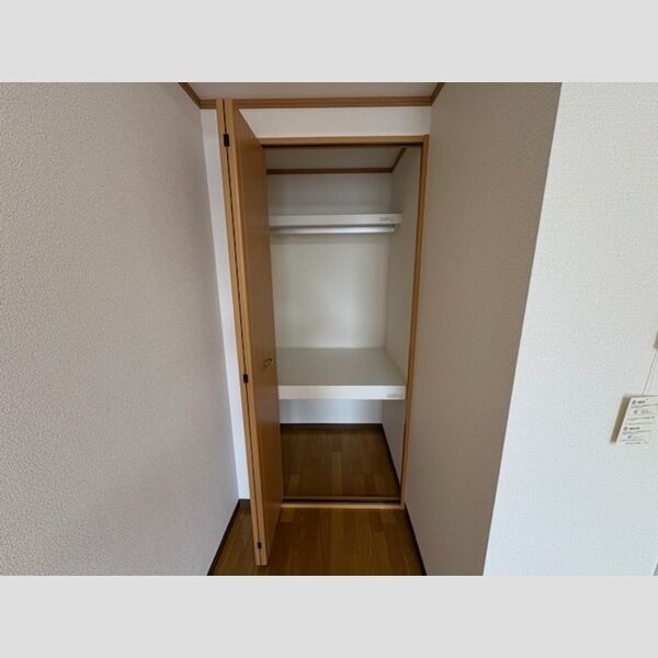 収納　クローゼット