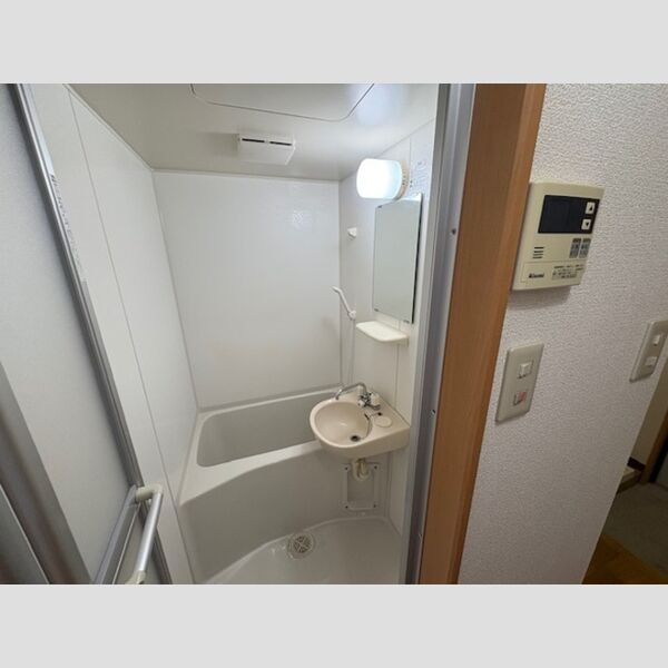 バス・シャワールーム　浴室