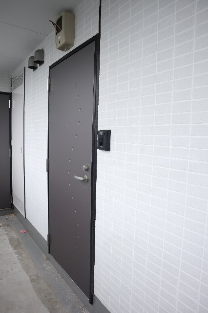 玄関　落ち着いた玄関です