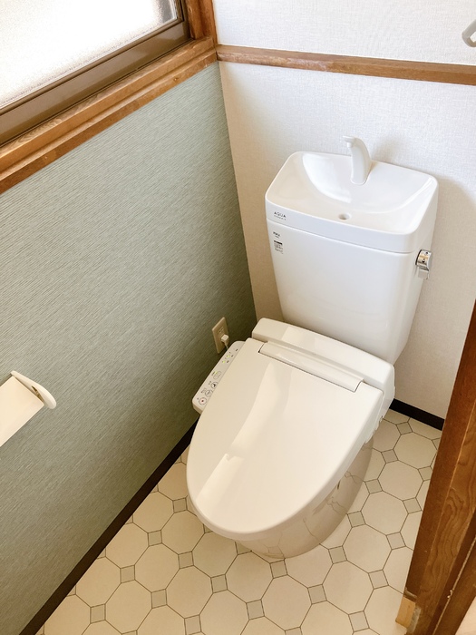 トイレ　トイレ