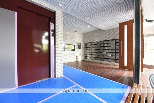 ロビー　ロビー