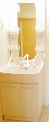 洗面設備　洗面台です。