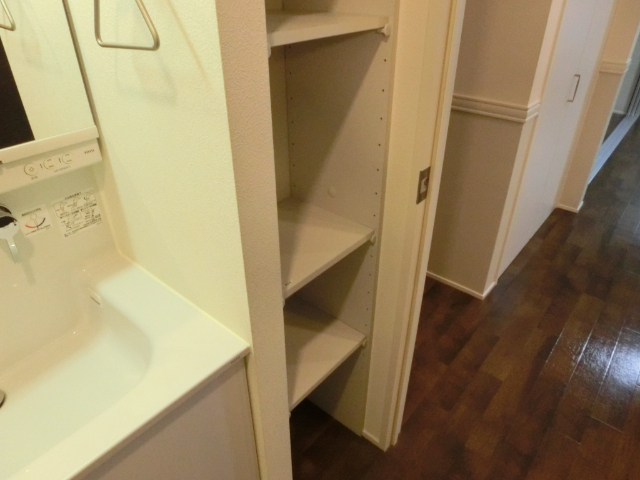 収納　同一建物２０３号室の写真掲載
