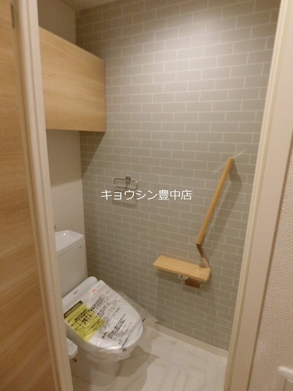 トイレ　ウォシュレット完備