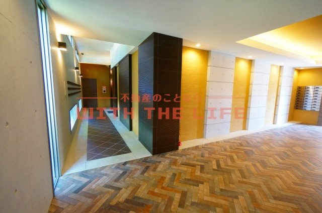 ロビー　建物の内部です