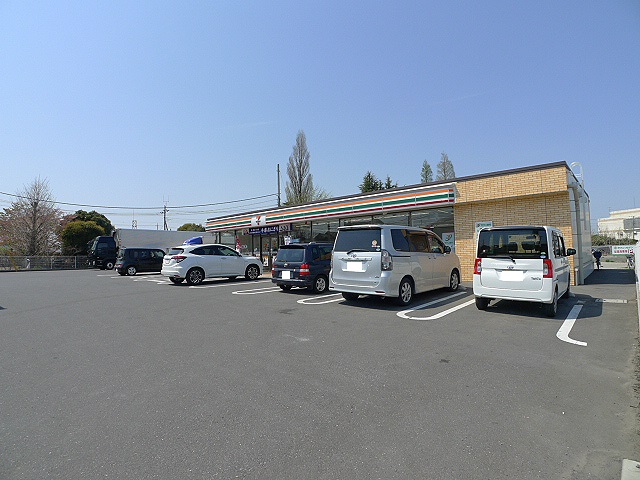 コンビニ　セブンイレブン 吉川川藤店（コンビニ）まで189m