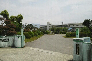 小学校　池田小学校　様（小学校）まで1200m