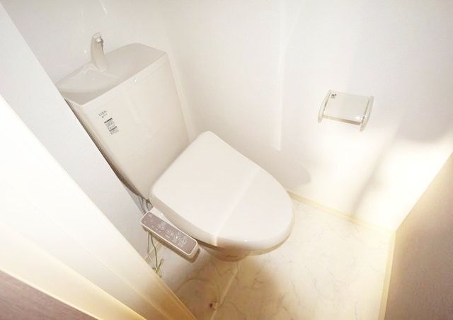 トイレ　★ウォッシュレット完備★
