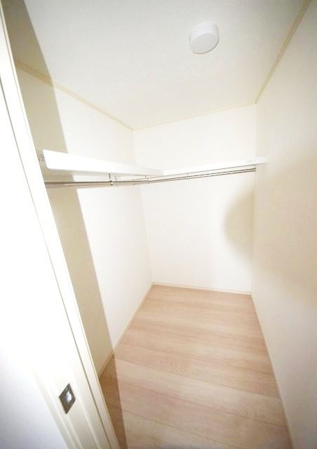 収納　★広々ウォークインクローゼット★