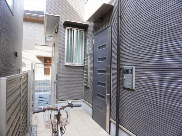 エントランス　エントランス