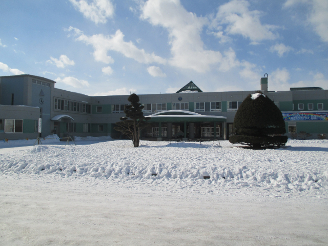 小学校　音更町立鈴蘭小学校（小学校）まで1896m