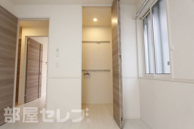 収納　※１０２号室の写真です。