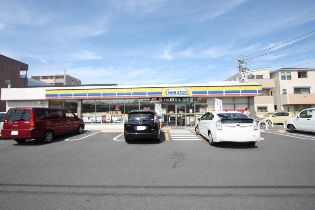 コンビニ　ミニストップ 名古屋稲上町店（コンビニ）まで252m