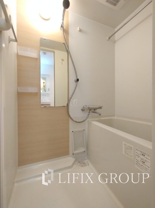 バス・シャワールーム　風呂