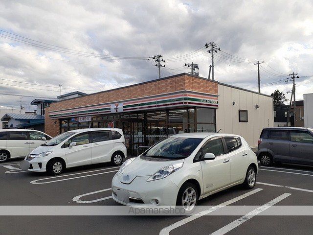 コンビニ　セブンイレブン青森筒井３丁目店（コンビニ）まで200m