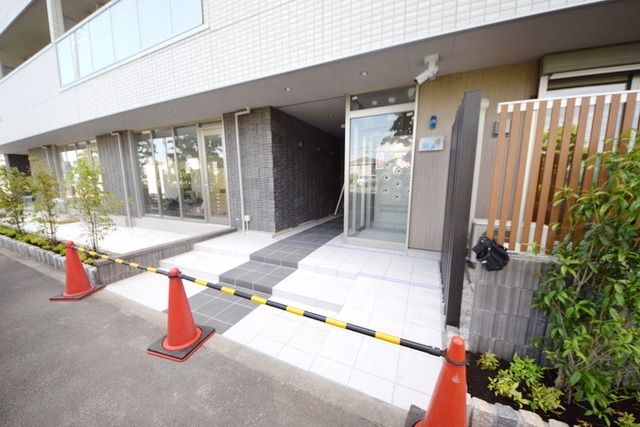 エントランス　★エントランスはこんな感じ★