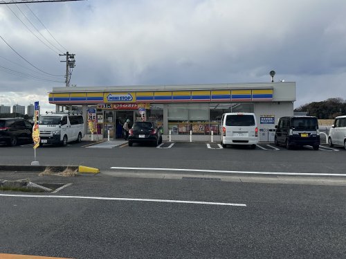 コンビニ　ミニストップ 豊田上丘町店（コンビニ）まで410m