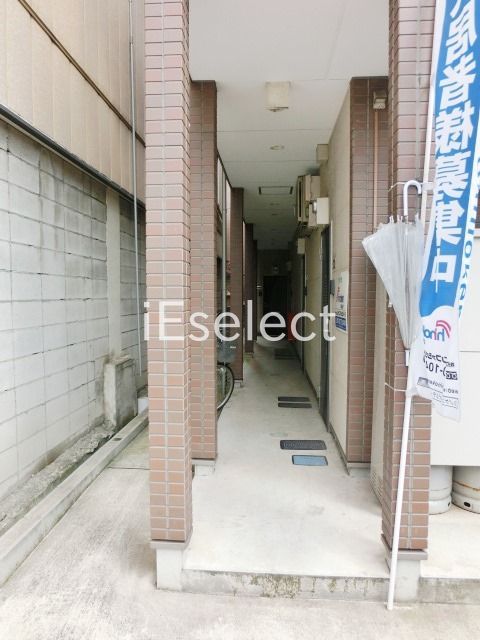 エントランス　エントランス