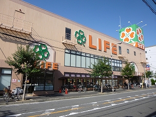 スーパー　ライフ 百舌鳥店（スーパー）まで112m