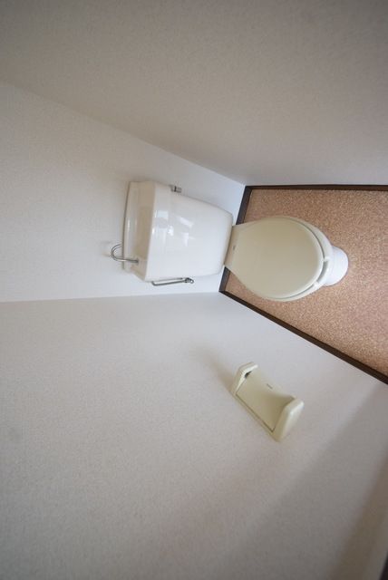 トイレ　別部屋参考写真