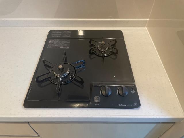 キッチン　二口ガスコンロ