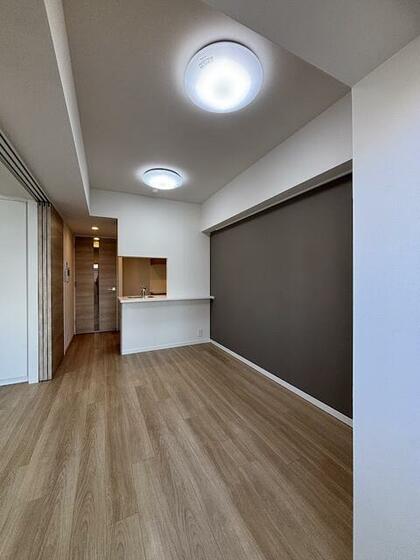 その他部屋・スペース　リビング９帖　　　エアコン付き　　　　　　　　　　　　　※同