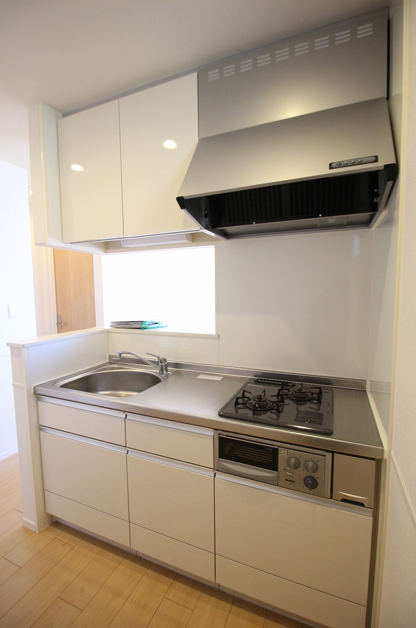 キッチン　同物件別のお部屋の写真です。