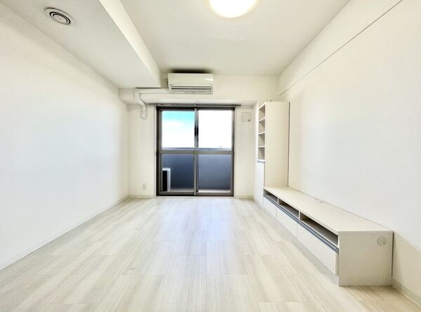 居室・リビング　明るいリビング♪