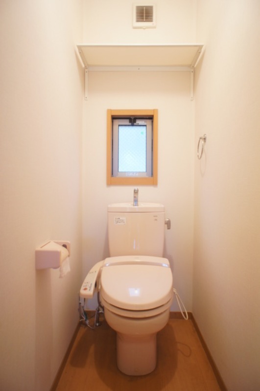 トイレ　図面と現状に相違がある場合には現状を優先