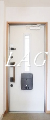 玄関　玄関です。