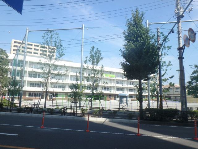 小学校　川崎市立上丸子小学校（小学校）まで454m