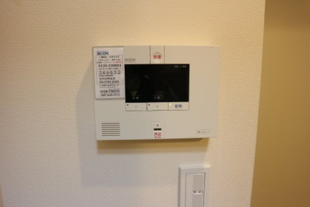 セキュリティ　安心のセコム導入済み ※同物件別号室