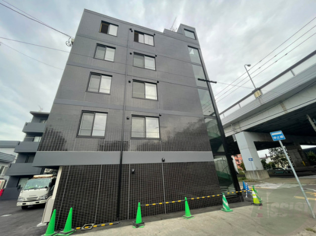 建物外観　札幌市東区北三十四条東「メニーズコート新道東タワー」