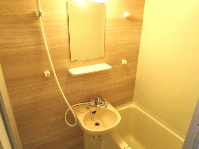 バス・シャワールーム　浴室