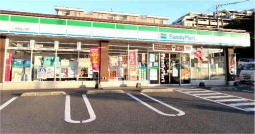 コンビニ　ファミリーマート 堺三宝町六丁店（コンビニ）まで465m