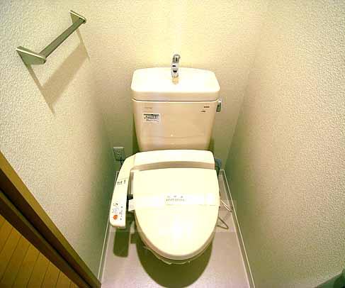 トイレ　同系参考画像です。